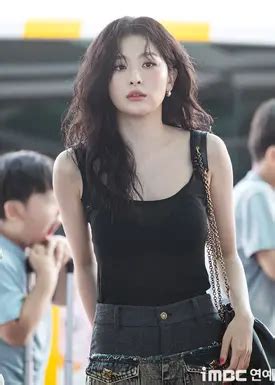 Seulgi (Red Velvet) profile, age & facts (2024 updated) .